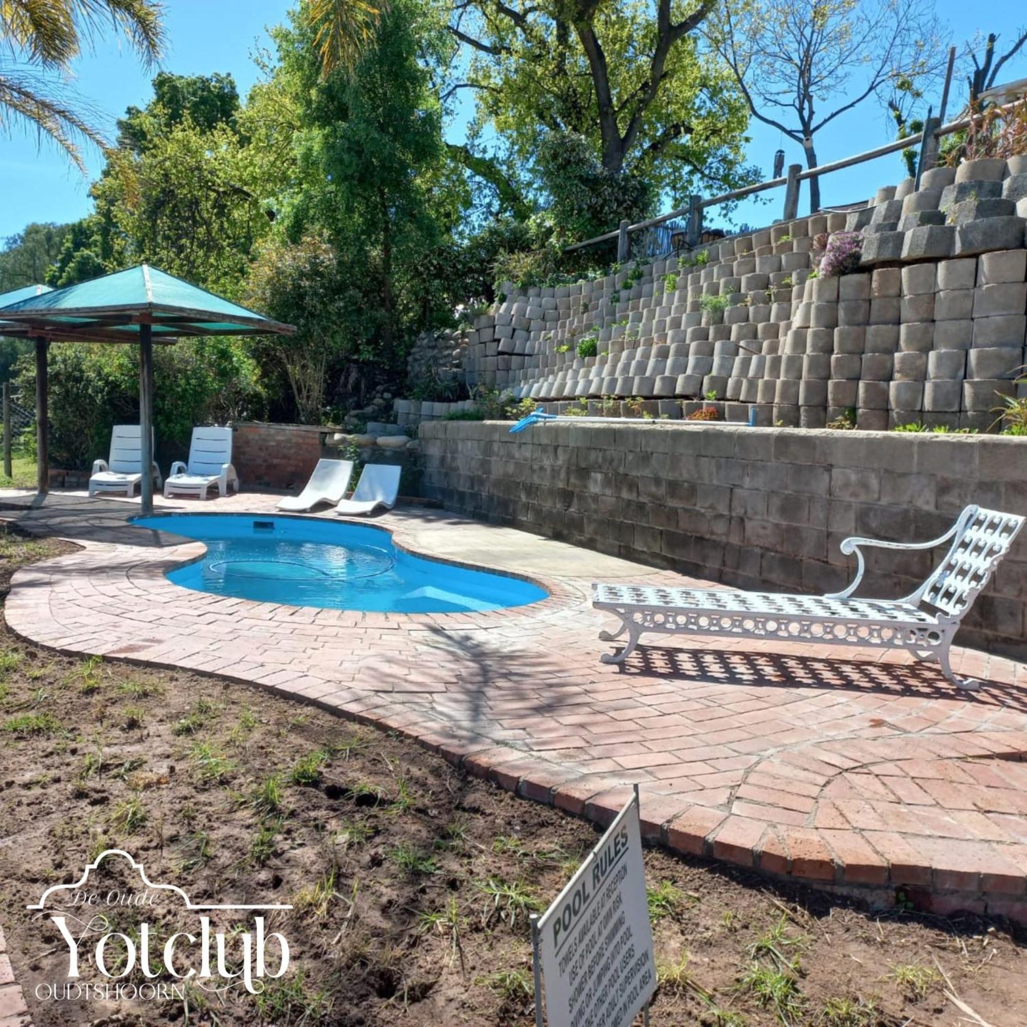De Oude Yotclub Panzió Oudtshoorn Kültér fotó